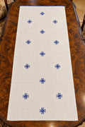 Authentic traditional Hungarian textile from the Bereg region, dating from the 1950s. This piece is entirely handmade.