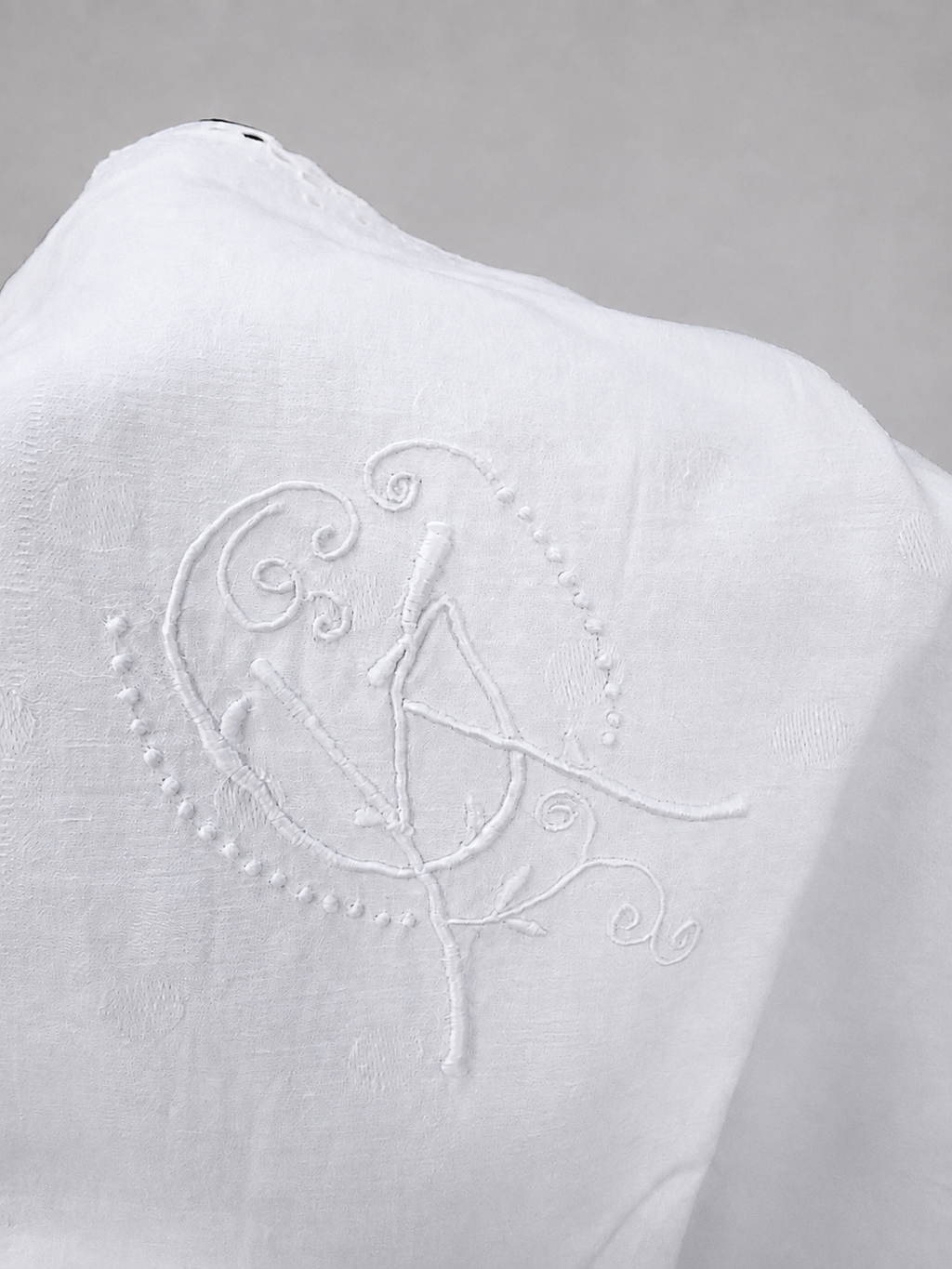 Beautiful Hungarian Country Linen Damask Pillowcase with Madeira Embroidery and Monogram – 90 × 72 cm