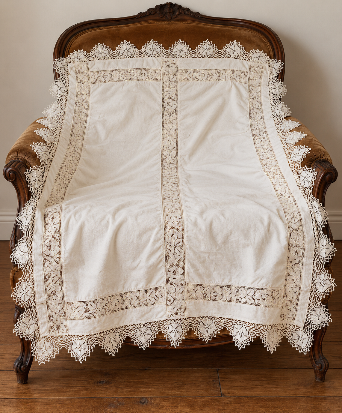Authentic Antique Transylvanian Country Tablecloth / Crib Cover, 1930s–1940s.